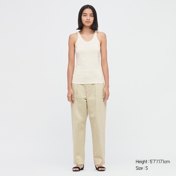 UNIQLO U TANK TOP - Picture 4 of 5